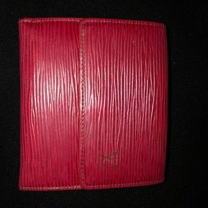 Louis Vuitton epi tri fold